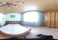 2 Häuser, ruhig gelegen, mit ebenem Garten