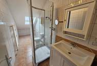 Sofortbezug: Sonnige DG Wohnung