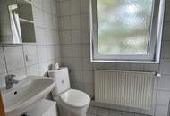 Praktisch aufgeteilte 47m² große 3 Zimmer Wohnung mit Küche und BESTPREISGARANTIE!