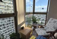 High-Floor Living im Helio Tower – Stilvolle 3-Zimmer-Wohnung mit Panorama-Fernblick