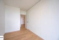 Hoch hinaus! Wohnen mit Fernblick über Wien | 3 Zimmer Erstbezug mit Balkon | Pool, Fitness &amp; Spa