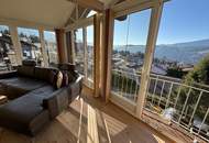 Panorama-Loge: Penthouse mit Seeblick in Seeboden. Carport. Neuwertig.