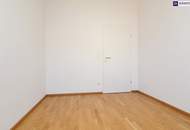 Charmante Dachgeschosswohnung mit viel Licht und luftiger Raumhöhe! Innenhof-Süd-Ausrichtung! Top Anbindung! Ab sofort verfügbar!