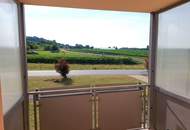 Wallendorf: Sonnige Erdgeschoßwohnung mit Terrasse