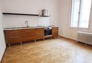 MÖLLWALDPLATZ, gepflegte 59 m2 Altbau, Wohnküche, 1 Zimmer, Duschbad, Parketten, Flügeltüren, U1-Nähe