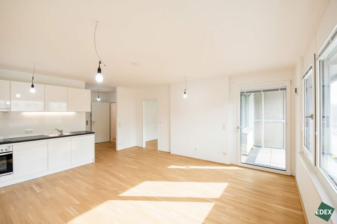 IU – Schöne 2-Zimmer Wohnung mit Balkon