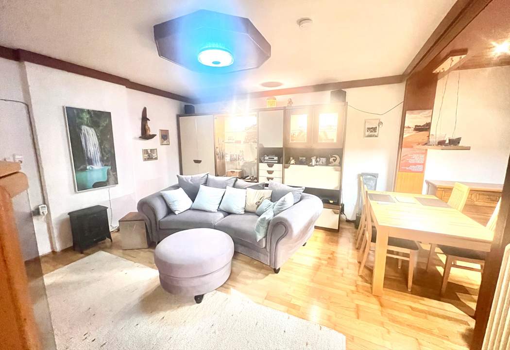 Neu sanierte Eigentumswohnung in Ruhelage (Provisionsfrei)
