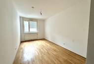 Großzügige 2-Zimmer mit hofseitiger Loggia