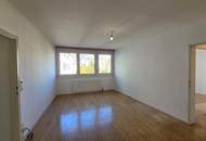 Linzer Straße/Schönbrunn: sanierungsbedürftige, ruhige 2-Zimmer Wohnung mit Grünblick