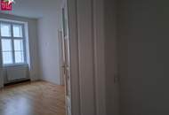 Miete mit Kaufoption: Rarität im Biedermeierhaus: Wohnen in einem wunderbar renovierten und denkmalgeschützten Kleinod