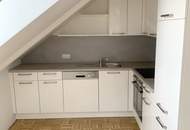 UNBEFRISTET - Moderne Dachgeschosswohnung mit Parkmöglichkeit nahe Karl-Franzens-Universität!