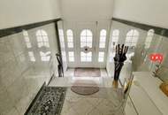 Geräumiges Einfamilienhaus mit Villencharakter in schöner Grünruhelage