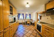 Ein Juwel, ein Sacherl des 18. Jahrhunderts – Historisches Anwesen mit modernem Wohntraum und idyllischem Grundstück!