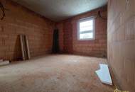 AKTION verlängert: ALLEINEIGENTUM. GERÄUMIGES ZIEGEHAUS MIT 4 ZIMMER, TAGSLICHT-BAD, 2 WC's UND VIELEN EXTRAS!