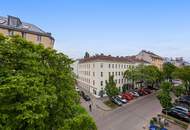 ++Q16++ Renovation-needed 2-room old building flat, lots of potential