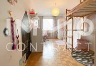 WARMMIETE! IDEALE WG ODER FAMILIENWOHNUNG MIT LOGGIA! 4 ZIMMER + SEPARATE KÜCHE!