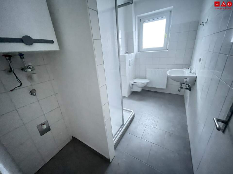 Neu sanierte 2 Zimmerwohnung!