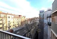 +++ DACHGESCHOSS +++ ERSTBEZUG+++ KLIMAANLAGE +++ LOGGIA UND TERRASSE +++