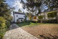 Villa mit Nebengebäude und Pool in Top-Ruhelage