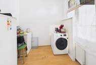 Charmante Altbauwohnung mit separater Küche und vielseitigem Allzweckraum