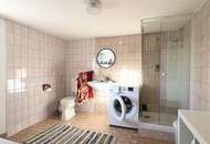 Einfamilienhaus mit Charme & ca. 3.133 m² großem Grundstück am Ortsrand von Hausmannstätten!