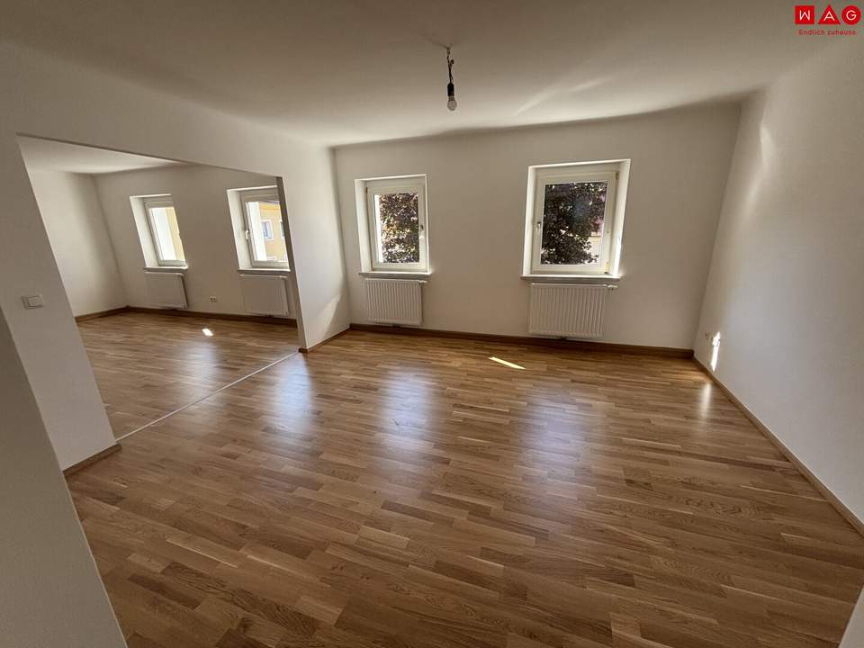 5 Zimmer und 5 Gründe um einzuziehen: frisch saniert, sofort bezugsbereit, familienfreundlich, praktisch geschnitten &amp; mitten im grünen Herzen von Steyr Münichholz! Dieser Familienwohntraum lässt keine Wünsche offen!