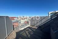 ERSTBEZUG - 4 Zimmer DG Wohnung mit Freifläche