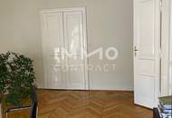 REPRÄSENTATIVE RÄUMLICHKEITEN FÜR BÜRO ODER KANZLEI AB SOFORT IN DER KLOSTERWIESGASSE ZU VERMIETEN