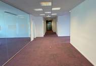 1200! Bürohaus BC 20! Helle Bürofläche mit optimaler Anbindung!