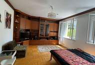 RARITÄT in St. Martin / Kreuzbergl: Grundstück mit Althausbestand (teilsaniert) in Bestlage