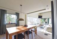 Bestlage mit Ausblick: Dieser hervorragend gelegene Bungalow begeistert durch seine exklusive Position und einen unvergleichlich schönen Fernblick!