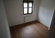MEHRPARTEIENHAUS MIT ENTWICKLUNGSPOTENZIAL (Provisionsfrei)