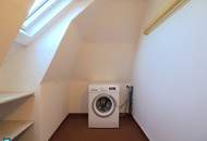 CHARMANTE 3-ZIMMER-DACHGESCHOSSWOHNUNG MIT DACHTERRASSE UND GRÜNBLICK