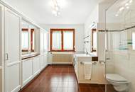 SPACIOUS PROPERTY WITH GARDEN, TERRACES, & GARAGES - HOME OFFICE AND LIVING UNDER ONE ROOF!