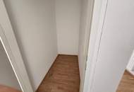 großzügige 2-Zimmer Wohnung mit 15m² Loggia in St. Pölten!