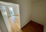 ERSTBEZUG! Geräumige Eigentumswohnung im Obergeschoss mit Balkon und Dachterrasse