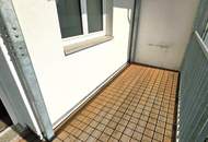 Traum-Balkon / Dachgeschoss ohne Schrägen / Naschmarkt um´s Eck / U-Bahn vor der Türe / 3 Zimmer perfekt aufgeteilt! Einfach WOW! HIP und TRENDY die Gegend - Magisch schön das Altbauhaus!