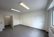 Neu saniertes Kleinbüro oder Praxis // Newly renovated small office or practice //