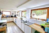 Ein Ort der Ruhe und Möglichkeiten – Vielseitige Liegenschaft in Traumlage