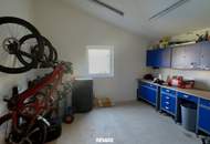 Gepflegtes Familienhaus mit Pool, Garage und großzügigen Erweiterungsmöglichkeiten!