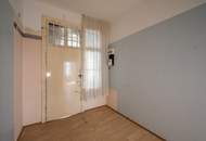 ++Herbststraße++ Sanierungsbedürftige 3-Zimmer Altbau-Wohnung, viel Potenzial!