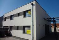 Moderne Doppelhaushälfte mit Photovoltaikanlage, Terrasse und Garten !