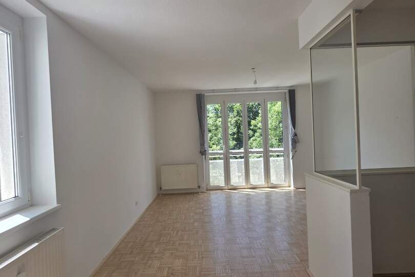 Gemütliche 2-Zimmer-Wohnung mit Lift & Tiefgarage in zentraler Lage von Linz-Oed!, Wohnung-miete, 598,36,€, 4020 Linz(Stadt)