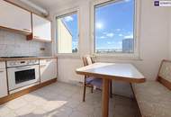 Schnell sein! 2-3 Zimmer I cleverer Grundriss I große Terrasse I ideale Infrastruktur I Top-Anbindung I Entwicklungspotential I Parkplatz