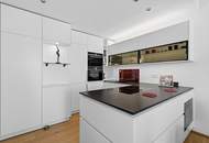 Triiiple Tower/ Exklusives Wohnen über den Dächern Wiens/ Pool/ Terrasse