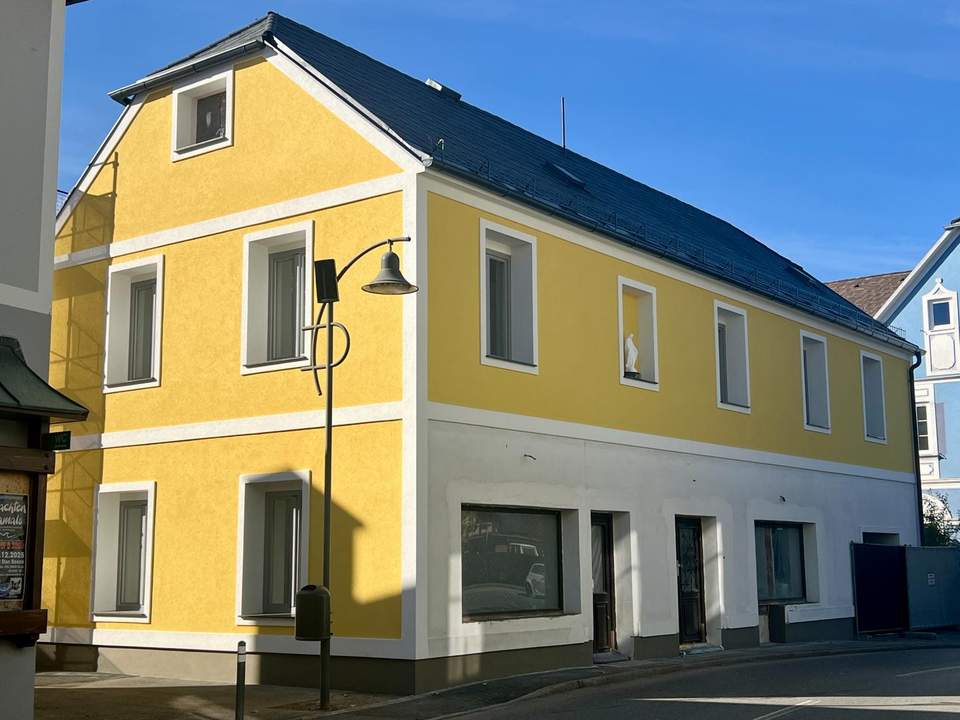 Traumhafte 4-Zimmer Wohnung mit Garten und ausbaubarem Dachgeschoss