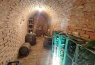 Top Lage mit Schöpfl-Blick, Haus mit Wohnrecht und Mietzahlung - auch für Investoren sehr interessant !