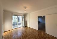 Traumhafte 3-Zimmer-Eigentumswohnung, Erstbezug nach Sanierung // Fantastic 3-room condominium, first occupancy after renovation in //