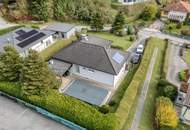 Einzigartiger Bungalow mit Wellnessbereich, Pool und großem Grundstück in ruhiger Wohnlage