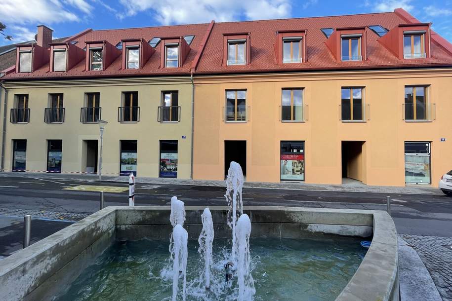 ERSTBEZUG AM HAUPTPLATZ! IHR neuer Firmenstandort ++ Absolute Bestlage! ERSTBEZUG - individuell GESTALTBAR!, Gewerbeobjekt-miete, 18.988,86,€, 8330 Südoststeiermark